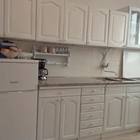 Apartman Eva *